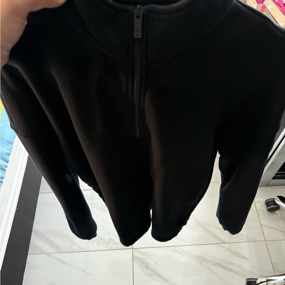 Alo Black Long Sleeve Top - Picture 2 of 3